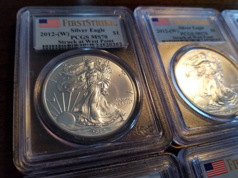 INVESTOR GROUP OF 10 PCGS MS70 SILVER EAGLES 2012(W)