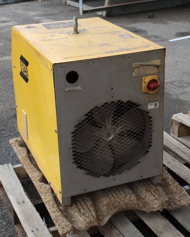 Welder ESAB Welder Model 452 CVCC  With MIG 35 Feeder