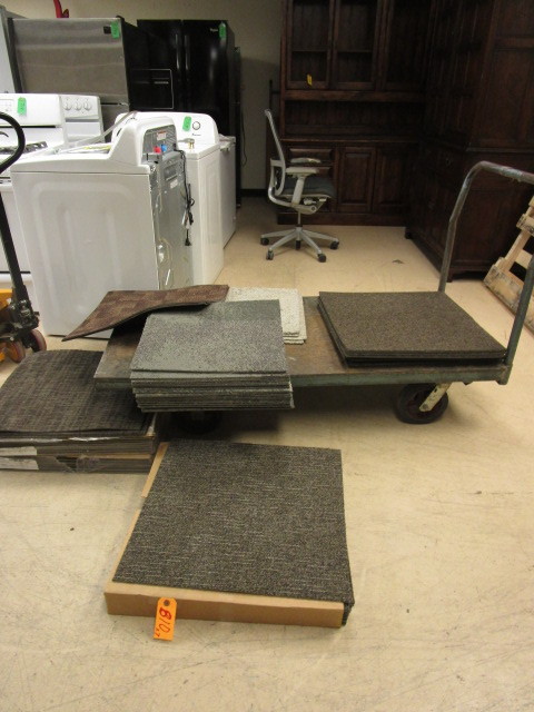 VARIOUS CARPET SQUARES