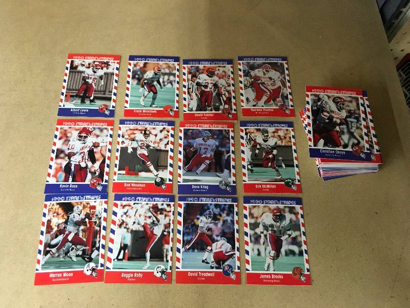 lot 293 image: 1990 Stars N Stripes NFL Card Set