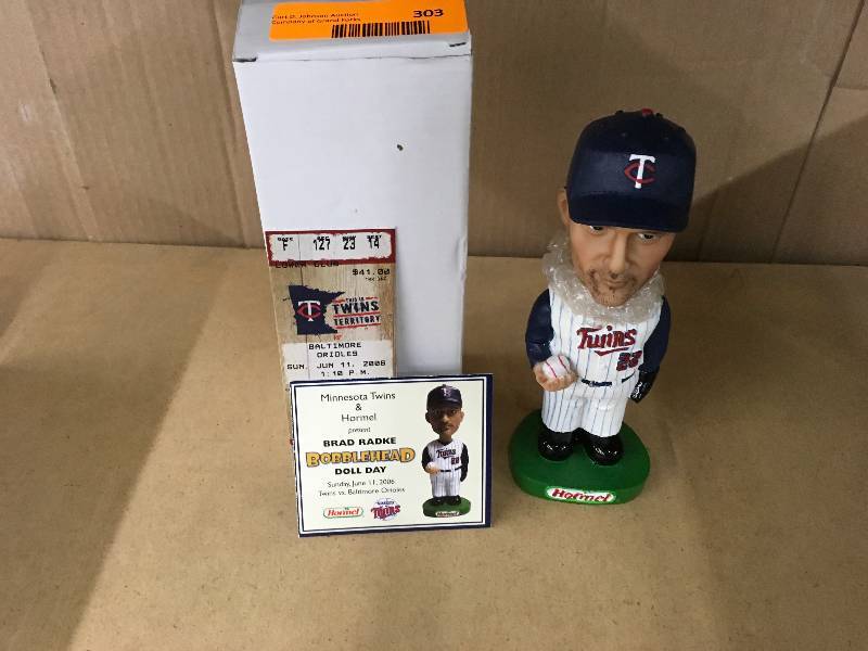 lot 303 image: Brad Radke Bobble Head - 2006 Stadium Giveaway