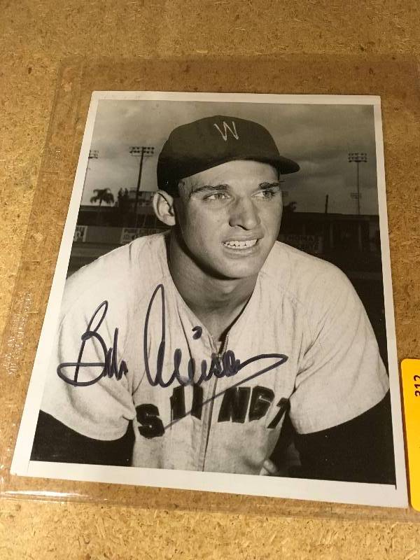lot 312 image: Autographed Bob Allison Photograph