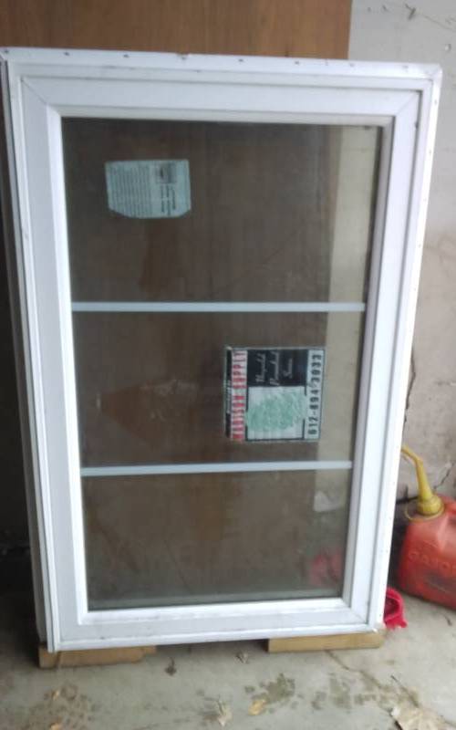 lot 23 image: Hurd Brand Window-White Vinyl- Fits Opening Size 29 12 X 47 12.