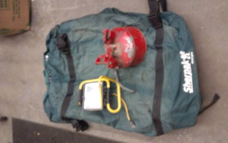 lot 50 image: Sherpack Car Top Carrier, Halogen Work Light, Metal Gas Can