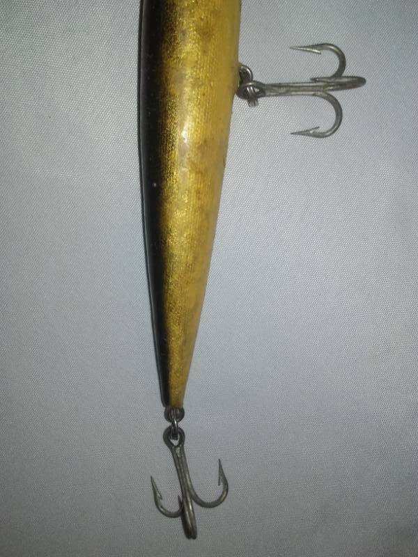 2 Rapala 9” minnows vintage fishing lures