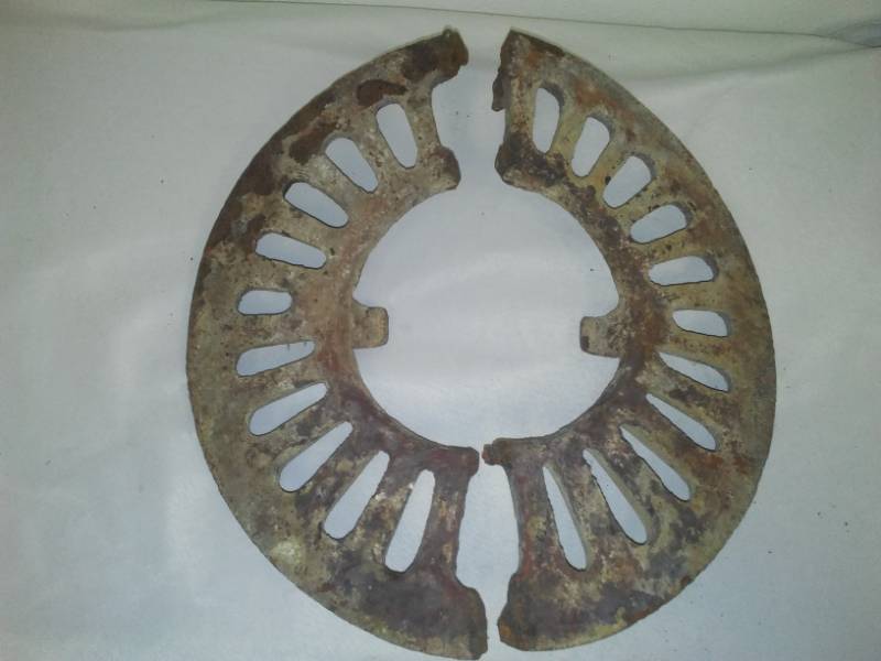 lot 68 image: Cast grate stove,  13 diameter