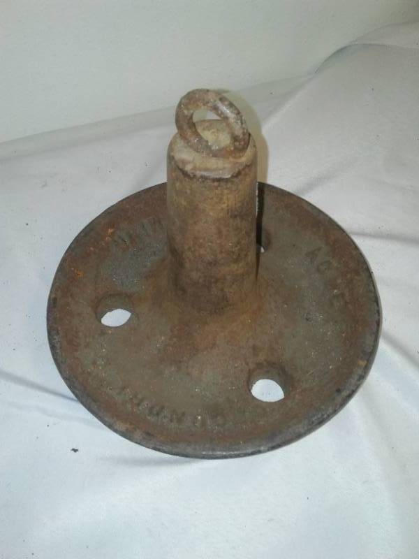 lot 74 image: Vintage Cast 13 pound boat anchor, Acme Foundry Co.