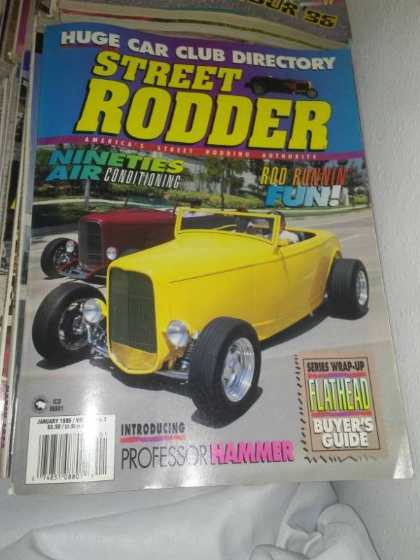 lot 93 image: Street Rodder Magazines, complete sets 60 issues 1994,1995,1996,2000 and 2001.
