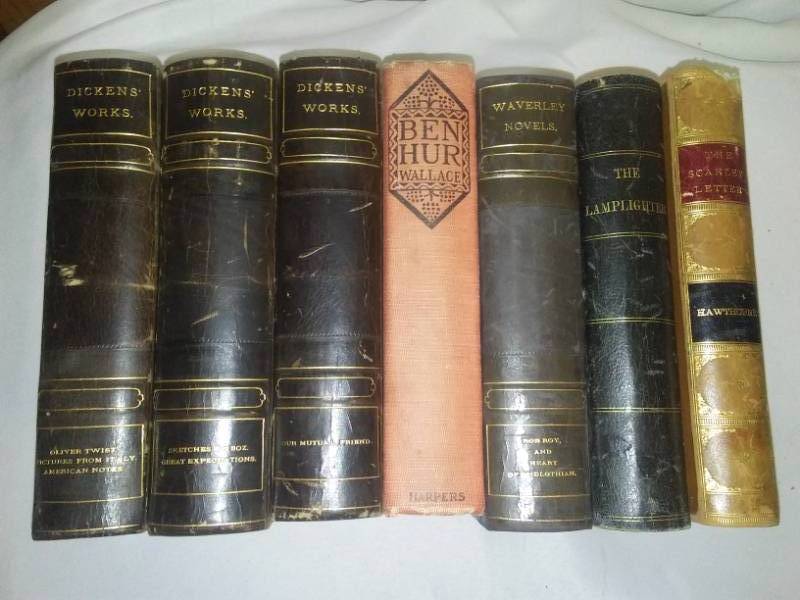 lot 136 image: 7 collector grade books, Scarlet Letter, 1892, and more