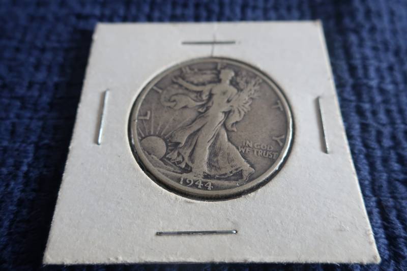lot 413 image: 1944 Liberty Half Dollar