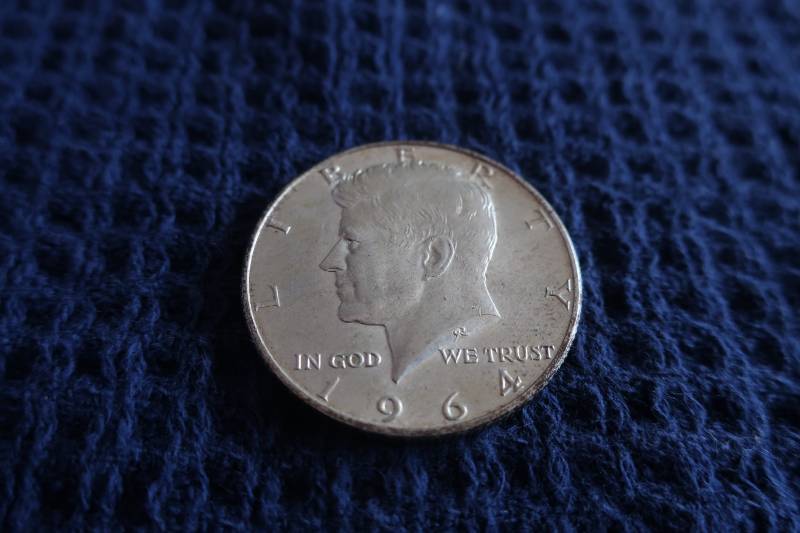 lot 453 image: 1964 Kennedy Half Dollar