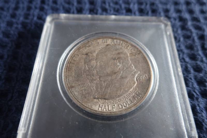 lot 462 image: 1923 S Monroe Doctrine Centennial Half Dollar