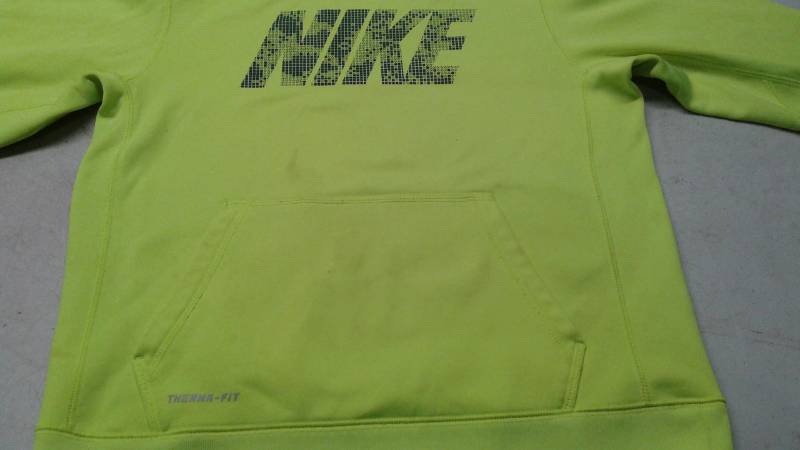 lot 82 image: Nike Yellow Hooded Therma-Fit Shirt, Used, Needs Cleaning, Youth Size Large