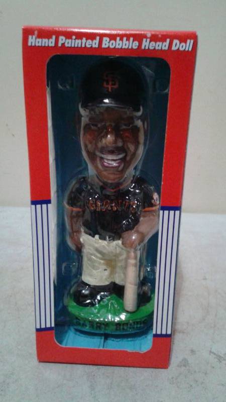 lot 99 image: Barry Bonds Bobble Head In Box