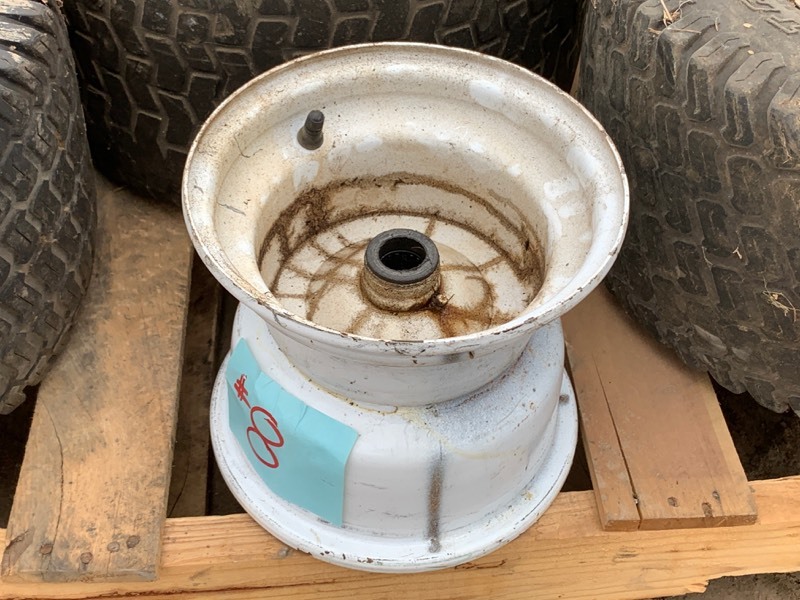 lot 8 image: Lot Of Lawn Mower Tires & Wheels
