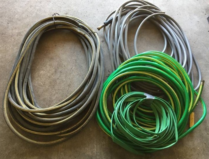 lot 23 image: Garden Hose