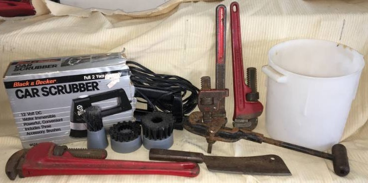 lot 25 image: Misc Hand Tools