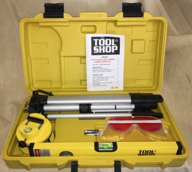 lot 29 image: Laser Level
