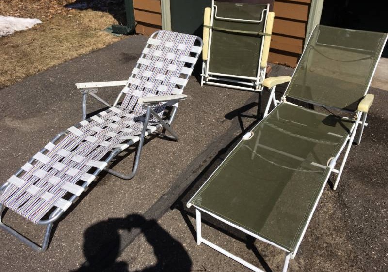 lot 34 image: Outdoor Loungers