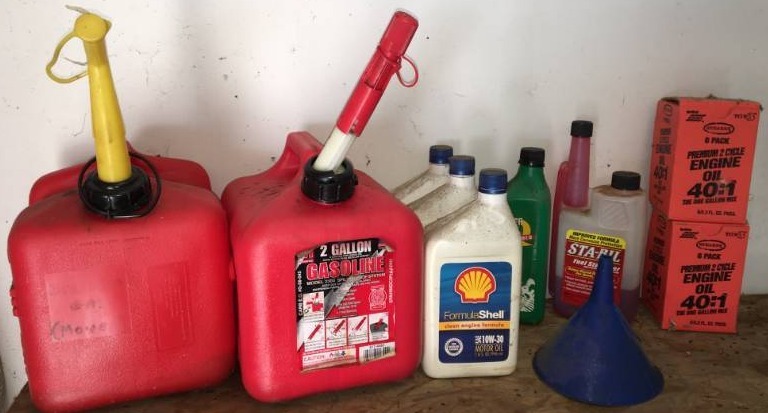 lot 35 image: Gas Cans and Automotive Oil