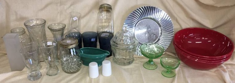 lot 52 image: Assorted Glassware and More