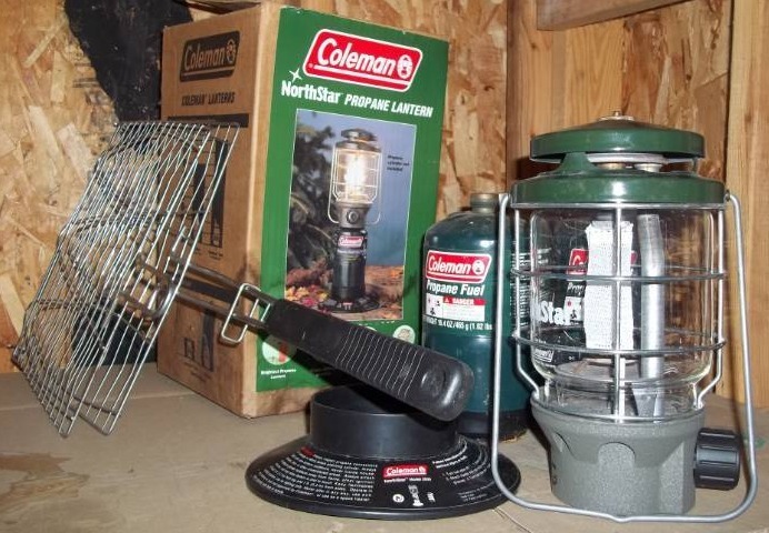 lot 76 image: Propane Lanter