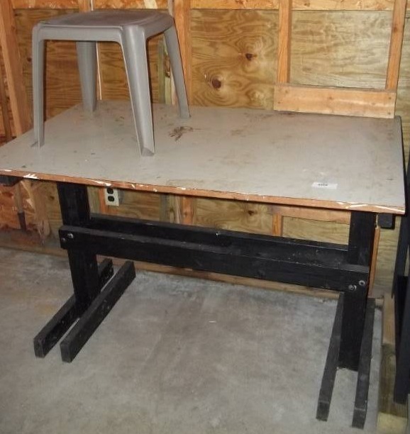 lot 80 image: Workbench and Outdoor Side Table