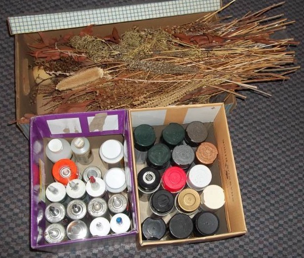 lot 112 image: Spray Paint, Caulking, and More