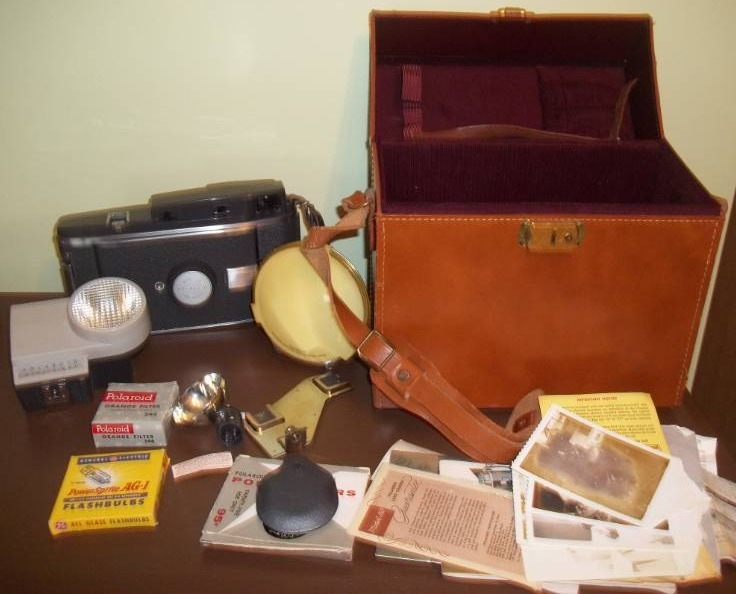 lot 133 image: Vintage Camera