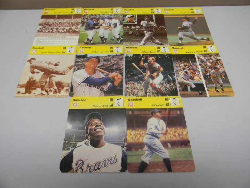 lot 8 image: 10 VINTAGE 1977 SPORSTCASTER BASEBALL CARDS - GREAT COLLECTION - SEE PICTURES
