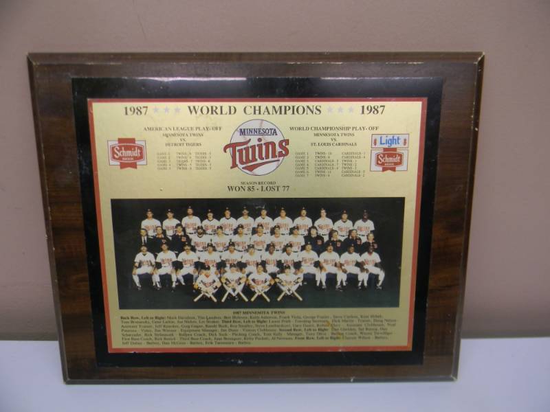 1987 Minnesota Twins World Champions Healy Plaque