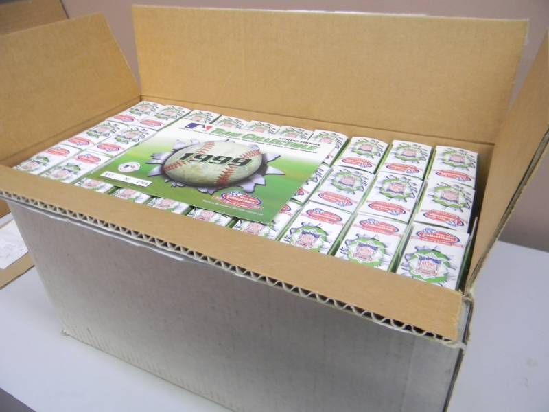 lot 18 image: VERY RARE COMPLETE SET OF 30 - 1999 BASEBALL TEAMS MATCHBOX - NEVER OUT OF THE BOX - AWESOME COLLECTION - SEE PICTURES