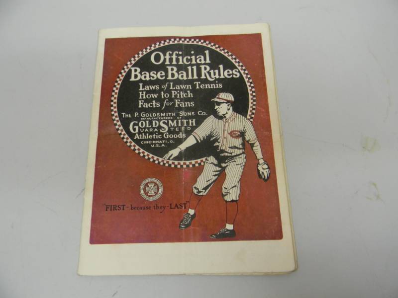 lot 42 image: VINTAGE VERY RARE 1920s OFFICIAL BASEBALL RULES - THE P. GOLDSMITH SONS CO. - NICE - SEE PICTURES