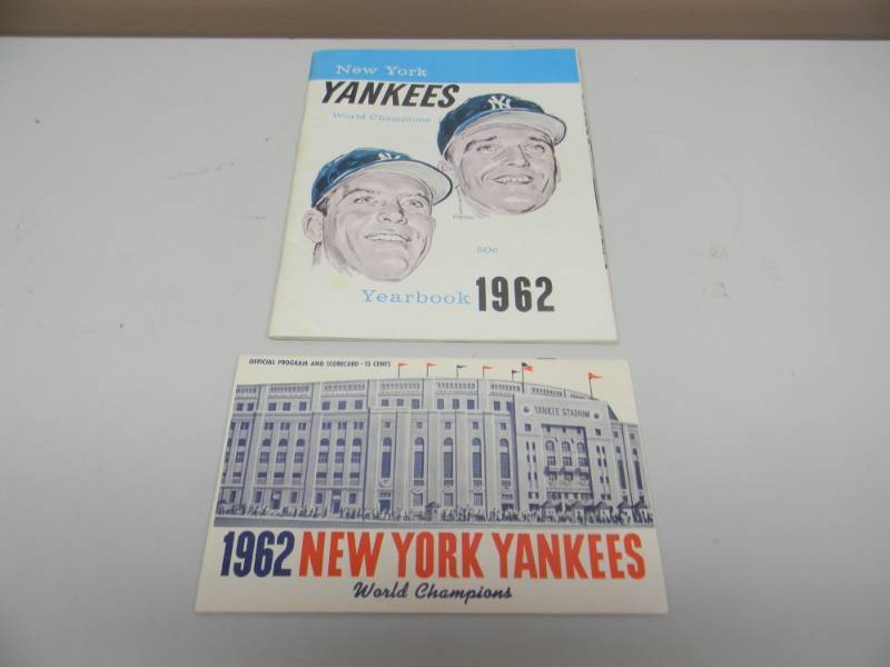 lot 43 image: VERY RARE - ORIGINAL -  NEW YORK YANKEES 1962 WORLD CHAMPIONS YEARBOOK & OFFICIAL PROGRAM - AWESOME - GREAT CONDITION - SEE PICTURES