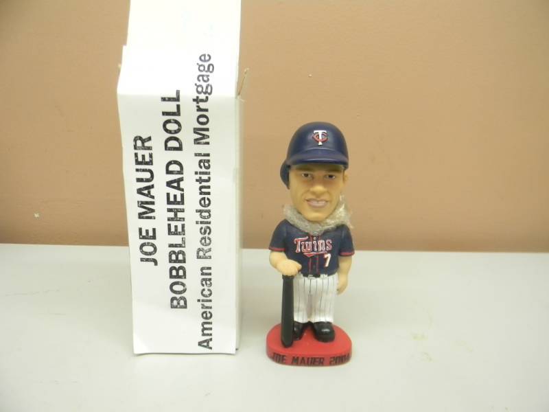 lot 52 image: JOE MAUER MINNESOTA TWINS BOBBLEHEAD - NEW IN BOX - AWESOME - SEE PICTURES