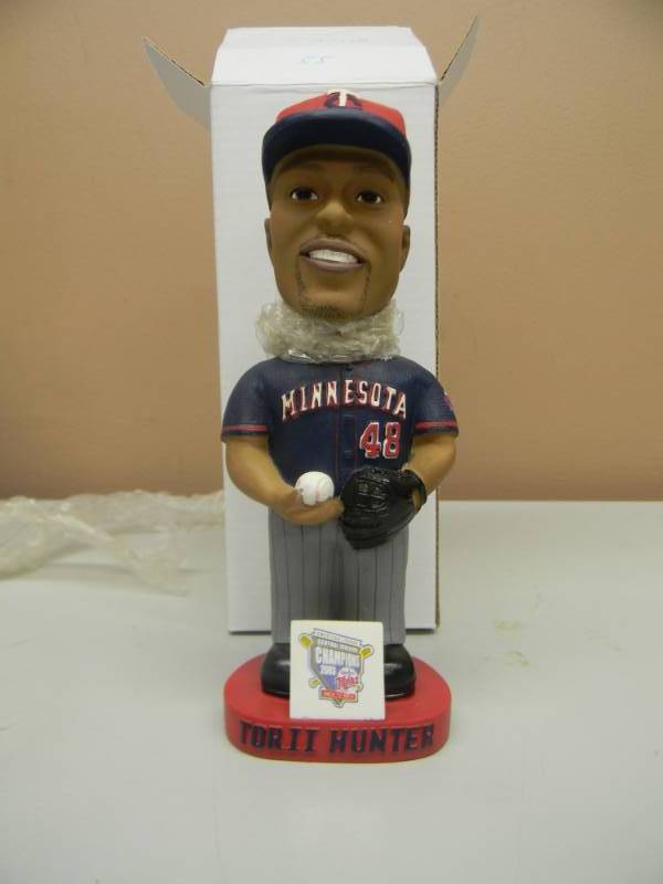 lot 55 image: TORII HUNTER MINNESOTA TWINS BOBBLEHEAD - NEW IN BOX - AWESOME - SEE PICTURES