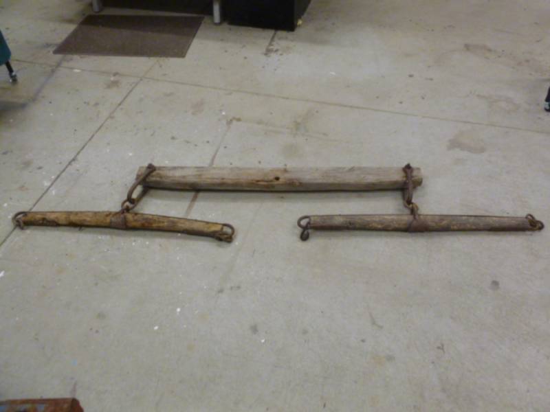 lot 7 image: Antique Horse Equipment