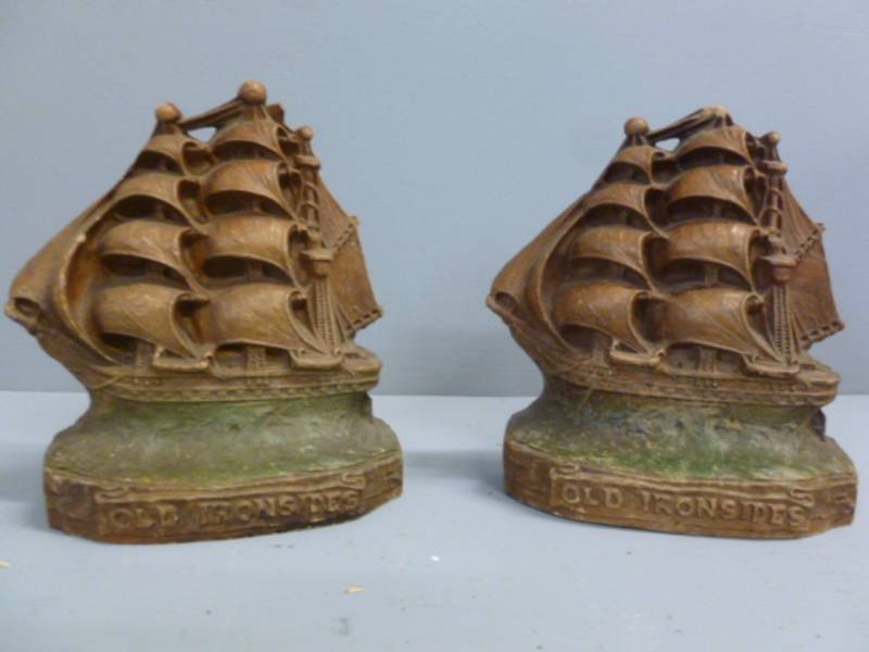 lot 35 image: Vintage Bookends