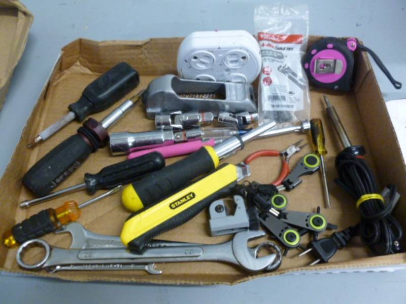 lot 61 image: Tools