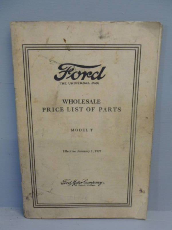 lot 116 image: Antique Manual