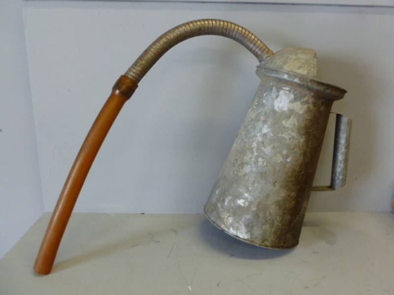 lot 128 image: Vintage Oil Can