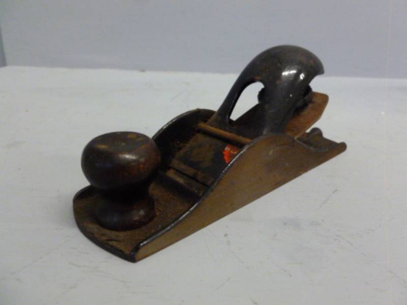 lot 146 image: Vintage Jack Plane