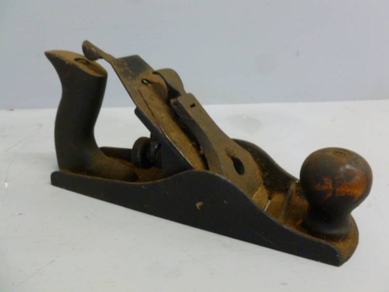 lot 147 image: Antique Jack Plane