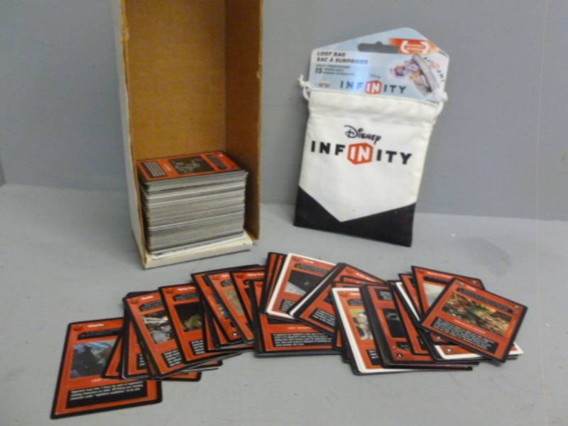 lot 152 image: Star Wars Collectibles