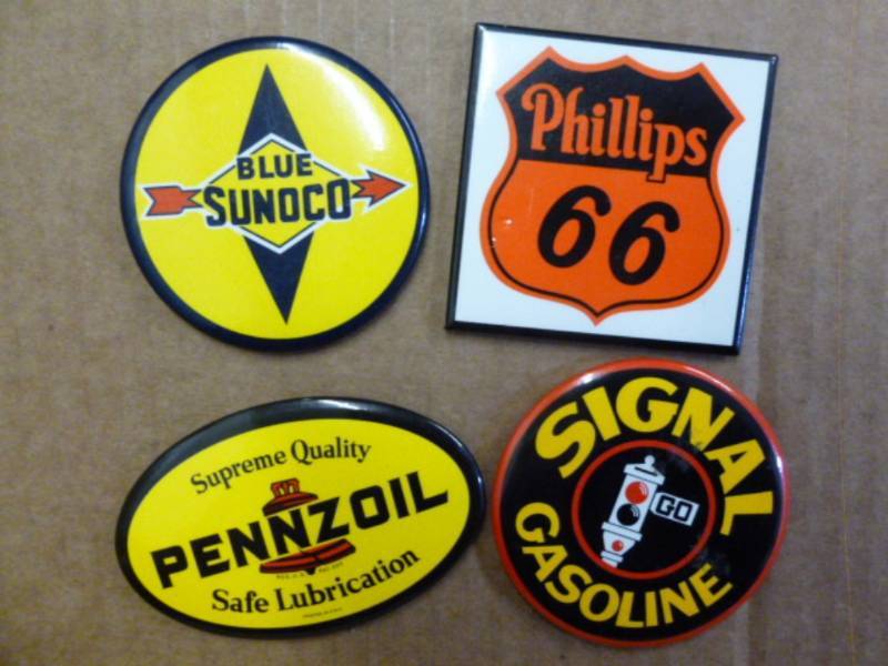 lot 216 image: Collectible