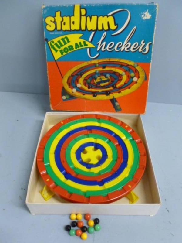 lot 240 image: Vintage Game