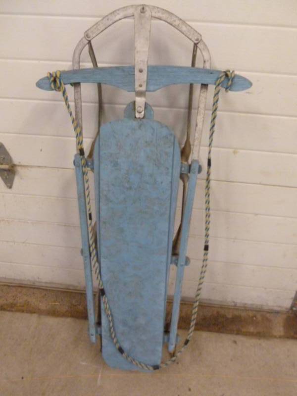 lot 286 image: Vintage Runner Sled