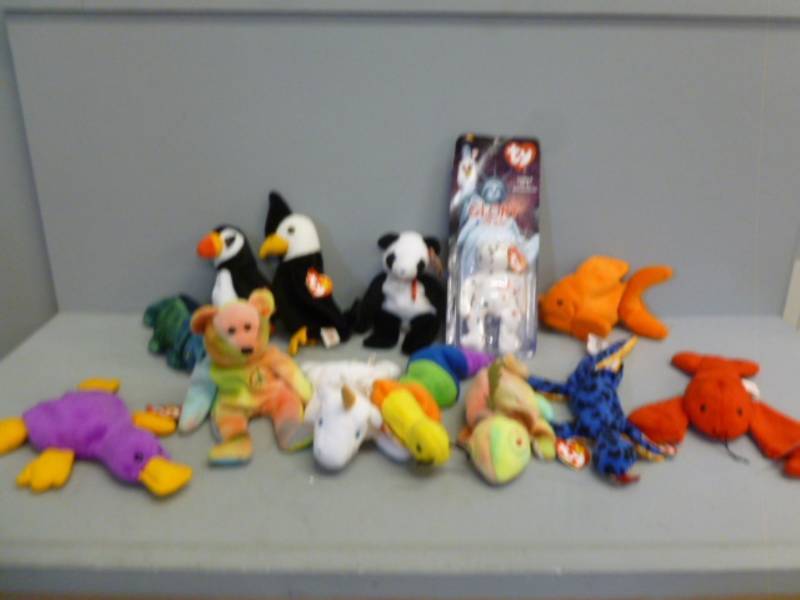 lot 298 image: Collectible