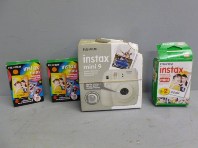 lot 306 image: New Cameras
