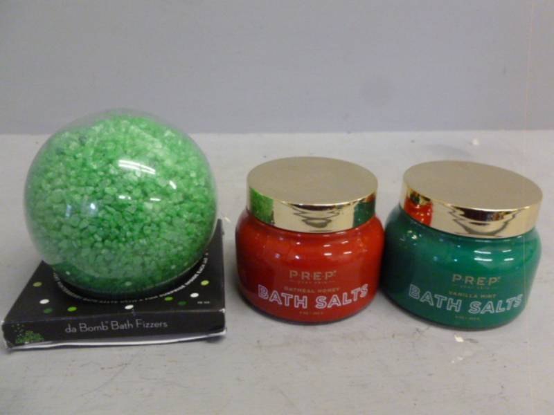 lot 356 image: New Bath Salts